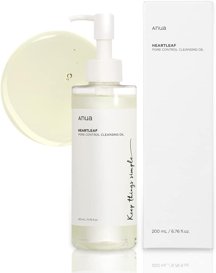 Anua Heartleaf Pore Control Cleansing Oil 200 ml – Oliebaseret rens i stilren pumpeflaske med let renseolie, beriget med hjertebladsekstrakt og planteolier, der effektivt opløser makeup og renser porerne uden at tilstoppe huden.