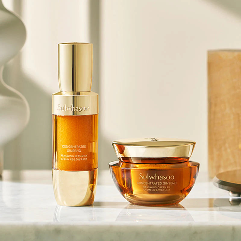 Sulwhasoo Concentrated Ginseng Renewing Perfecting Cream EX Classic Gaveæske – komplet hudplejesæt i elegant emballage, skabt til moden hud, med ginseng og aktiverende serum for en opstrammet og strålende hud.