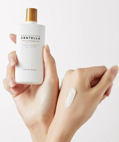 SKIN1004 Madagascar Centella Air-Fit Suncream Plus SPF50+ PA++++ 50 ml – solcreme i hvid tube, med høj solbeskyttelse og let formel, som hurtigt absorberes og efterlader huden fugtet uden hvide mærker.